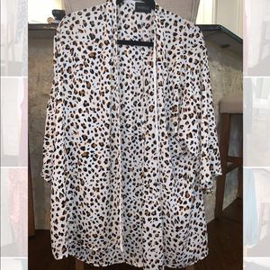 Kindle brand 3/4 sleeve short (mid thigh) kimono